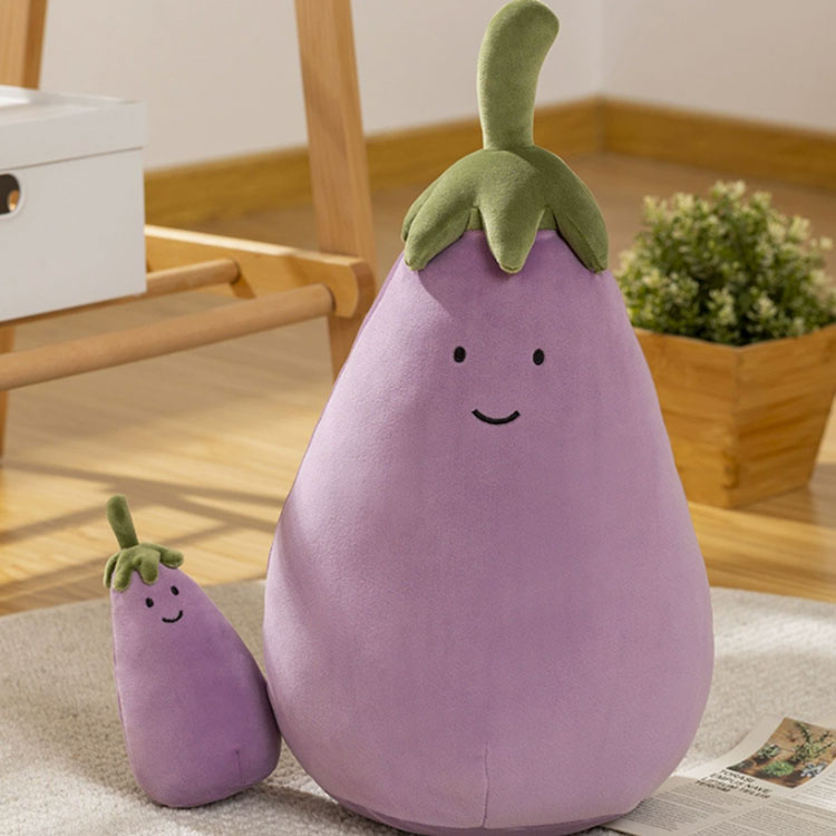 Niet-vervagende aubergine knuffel